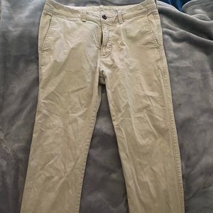 Hollister Slim Straight Chink 30 x 30